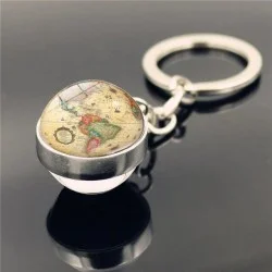 Porte-clés boule carte du monde